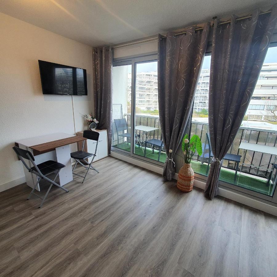 Le Studio Paradis Bleue 라그랑모트 외부 사진